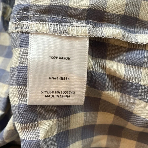 Indigo Rising | Gingham Crop Tank - Picture 5 of 6